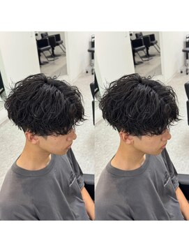 ブライト(BRIGHT) シャドウパーマセンターパート