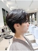センターパートマッシュ×リーフカット