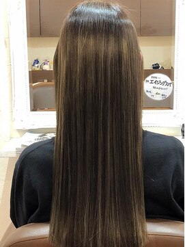 アウラ(AULA) 【75.縮毛矯正】白髪染め・シェービング・メンズカットも人気