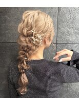ヘアセット ナゴヤ ラビット(hair set NAGOYA RABBIT)&nbsp;編みおろしヘア