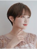 大人可愛い20代30代40代黒髪前下がりひし形小顔ボブ丸みショート