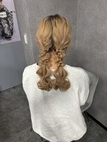 ティグル テンジン(TIGRE tenjin) ツイン編み下ろしヘア