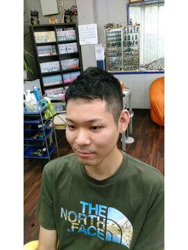 コワフール(coiffeur) ショートスタイル