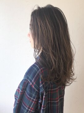 リアン(Lien) バレイヤージュ×くすみベージュ/熊田佳奈子