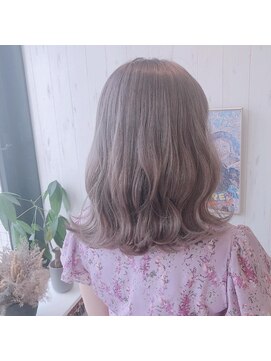 ピクチャー(PICTURE) ラベンダーベージュ／ブリーチ／ダブルカラー／カット