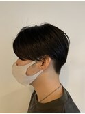 センターパート　マッシュスタイル