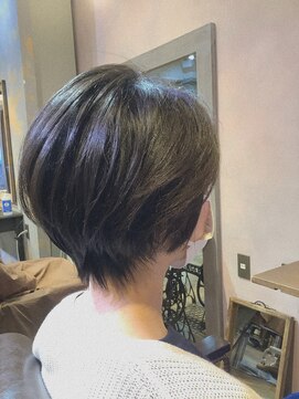 美容室 フィックス ショートボブ