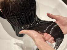 - ヘアエステ処理(2) -  ～全国のSALONの1%しか取り扱えない『oggi otto』魔法のトリートメント～