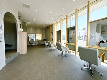 Agu hair raffy 篠ノ井店【アグ ヘアー ラフィー】