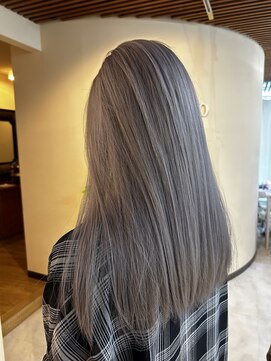 ブリッツレボルト(BLITZ R EVOLUT) 高明度グレージュカラー