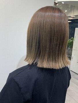 クク(coucou) 結べるボブ×秋カラー