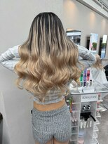 エミーバイモアムー(Emmie byMoremuu)&nbsp;【埼玉ギャルの救世主】エクステグラデーション