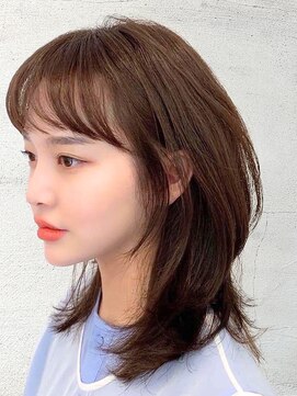 アングレカム(Angraecum) 多毛でも軽さを演出☆ミディアムレイヤー