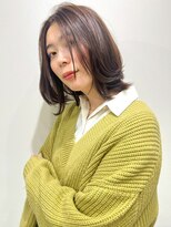 アイウィル(Ai WilL)&nbsp;ミディアムレイヤー ワンレン ベージュカラー ゆる巻き