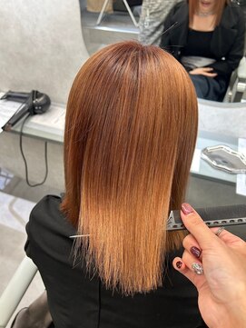 ミディアムヘア/暗めカラー/グランマッシュ/茨木