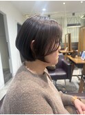 ショートボブ