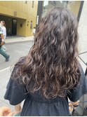 黒髪スパイラルパーマダークブルーデジタルパーマ暗髪強めパーマ