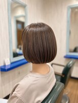 ルートヘア 辻堂店 辻堂白髪染めリタッチカラー大人女性艶ボブ