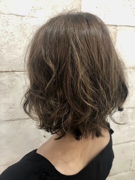 ワンピース 東大宮店(ONE PEACE) 外ハネルーズショート