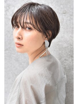 メーヴェ(Mowen) mowen 南堀江 ハンサムショート×ウォームブラウン×骨格矯正