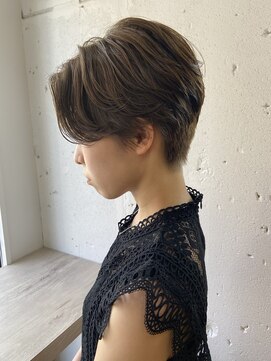 ヘアーワークス ヘルム 渋谷店(HAIR WORKS HELM) ［HELM渋谷］ボーイッシュ×色気☆