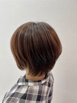 エース 間明店(A) ショートレイヤー キャラメルベージュ ビジネスカジュアル