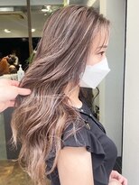 ノラ ウメダ(NORA UMEDA)&nbsp;【NORA UMEDA 高木】20代30代◎細めミルクティーハイライト