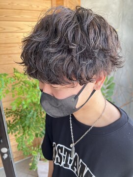 ミュゼリーブル(Musee libre) ★波巻きパーマ★