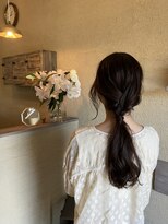 ワンネスヘアーサロン(oneness hair salon)&nbsp;顔まわりプチウルフロングアレンジ