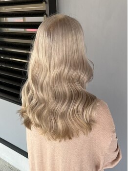 ワンバイワンヘアーツー(OnexOne HAIR2)の写真/【富山駅前】ハイレベルなデザイナーたちによる実力派サロン。あなたの魅力を引き出すスタイルをご提案☆