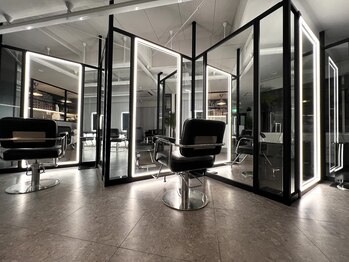 LANDS RiaOSAKA【ランズ　リアオオサカ】