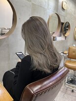 ソルトウォーター(SALT WATER) ベージュ/ハイトーン/グレージュ 恵比寿/代官山