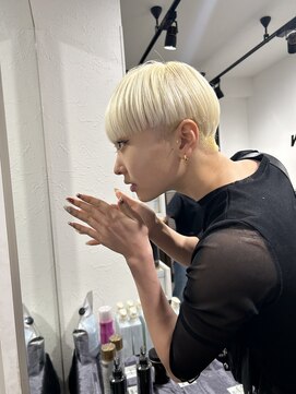 ワープ 青葉台(WARP) ショートヘア／髪質改善／メンズカット／パーマ／ボブ