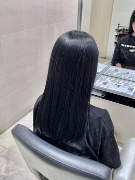 グラーツィェドゥーエ(GRAZIE due) ブルーブラック/ロング