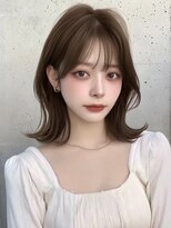 ユーフォリア 渋谷グランデ(Euphoria SHIBUYA GRANDE)&nbsp;レイヤーカット　外ハネ　韓国くびれ　顔まわりカット