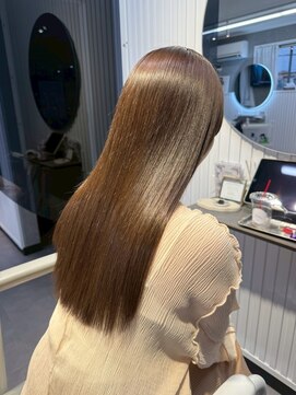 セブンルックスクレオ(7LOOKS creo) ベージュカラー