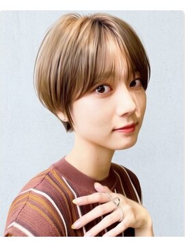 ブロッサム 東久留米店(Blossom) 大人ショートボブ×ミニボブ×丸顔絶壁カバー