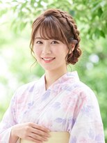 と和 巣鴨 大人フェミニンな編み込みカチューシャ風シニヨンアップ