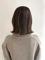 マスカリ(muscali)&nbsp;グレージュ/デザインカラー/ハイライトカラー30代40代髪型i28