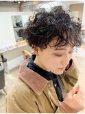 ベリーショート／ランダムパーマ