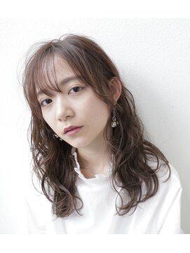 ラヴィズム(LUVISM) パーマ風コテ巻きウェーブ