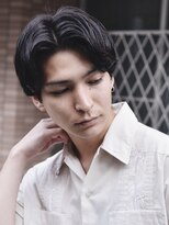 バイフィフス 原宿/表参道(by fifth)&nbsp;センターパートニュアンスパーマスパイラルパーマ刈り上げメンズ