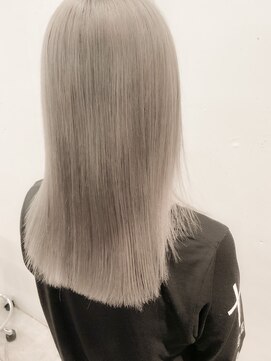 アイリー 名古屋(A/LEE) シルバーグレージュ×グラデーションカラー