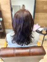 リブリス(Rebliss) ラベンダーピンク×コテ巻きロング