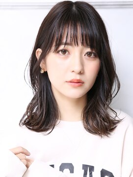 クラッチ 博多(CLUTCH) 大人可愛い小顔美髪ツヤ髪モテ髪外ハネボブ小顔カットA3