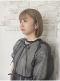 ハイトーンベージュ　ボブ　20代30代