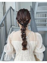 アーク 表参道(arc)&nbsp;ふわふわ編みおろしヘアアレンジ