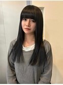 艶感ストレート×重めバングロング