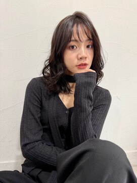 クラン 岡本(Chlan) くびれレイヤー×ナチュラルセミディ