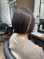 ハピネス クローバー 八木店(Happiness CLOVER) 脱白髪染め 白髪ぼかし ショートボブ 30代40代50代60代